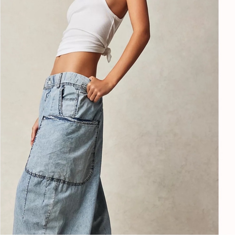 We The Free Light Blue Wide Leg Flare Jeans - Picture 4 of 15